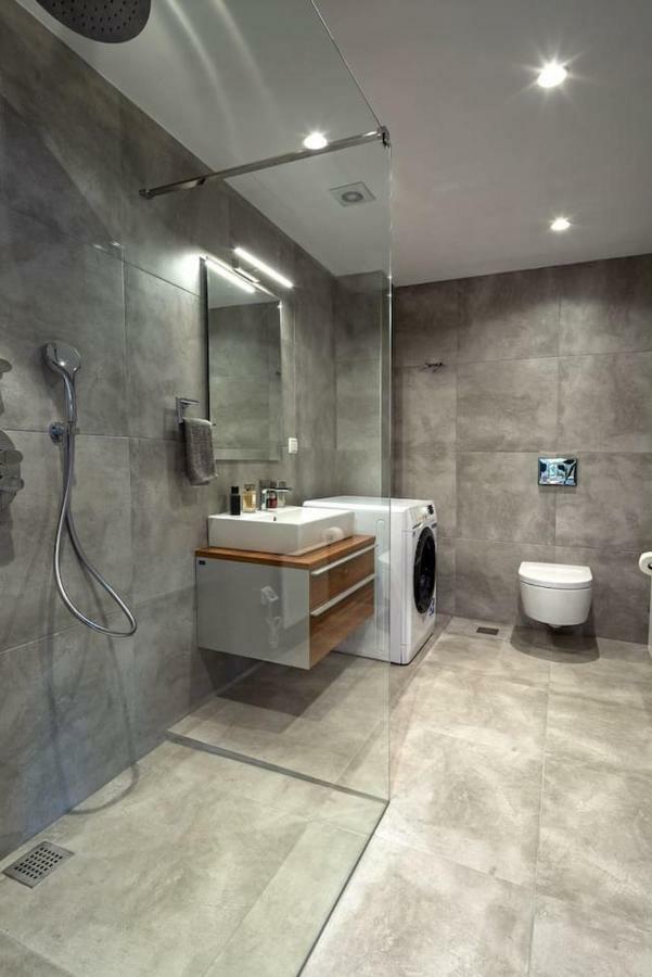 The 2 Bdrs/2 Baths Luxury Athens