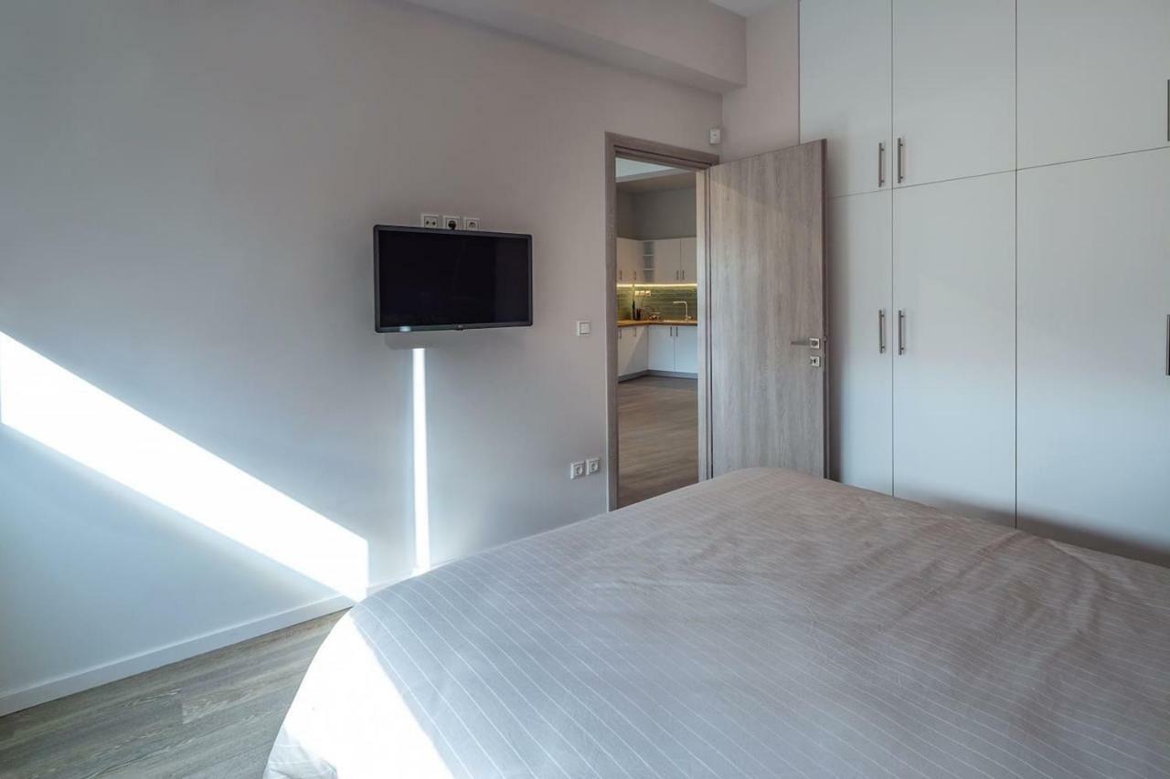 The 2 Bdrs/2 Baths Luxury Apartment *